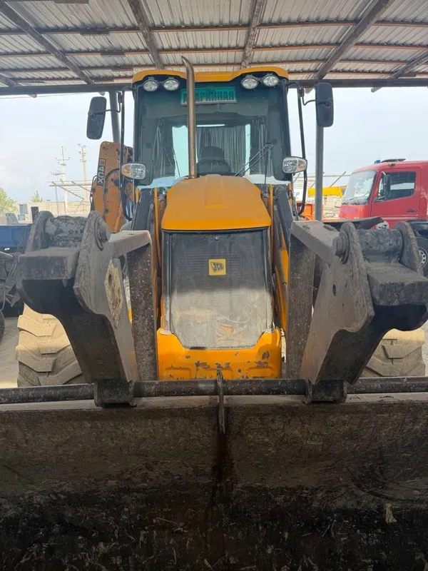 Продается JCB 4х оригинальный английского производства 2