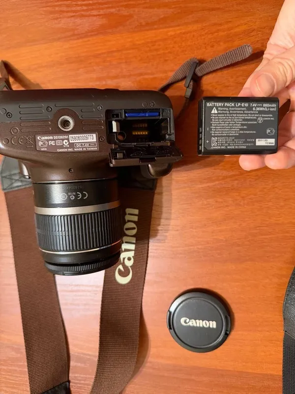 Canon EOS EOS 1100D 12.2MP Digital Camera 18-55mm — фото 2