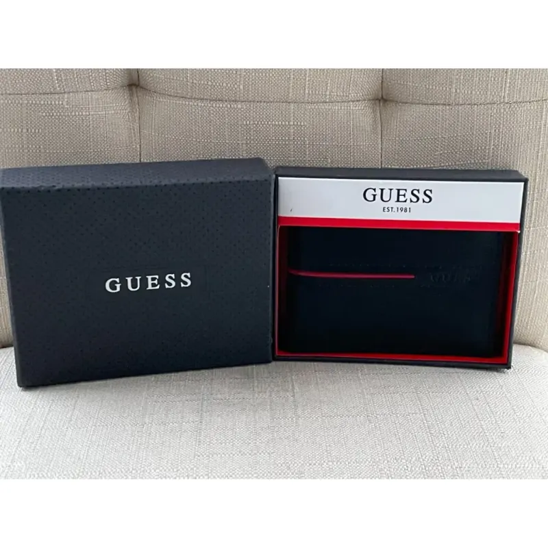 Мужской бумажник GUESS, черный из натуральной кожи — фото 4