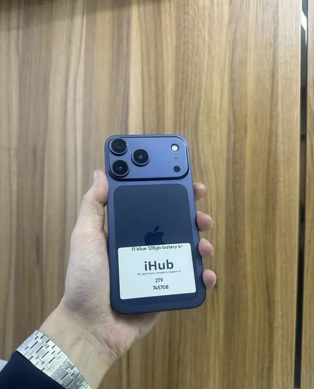 iPhone 11 128 ГБ без коробки 1 iPhone 11 128 ГБ без коробки 1
