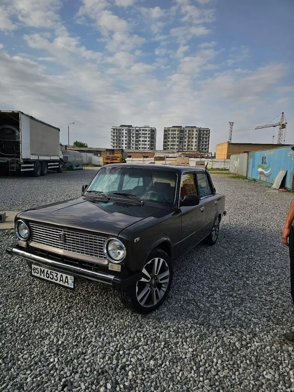 Vaz 21011 ideal sastiyana 1 Vaz 21011 ideal sastiyana 1