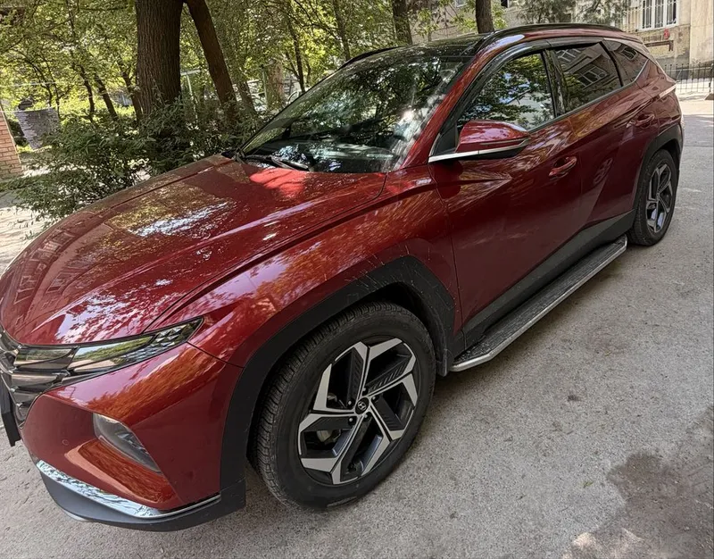 Продам свой автомобиль Hyundai Tucson luxe — фото 2