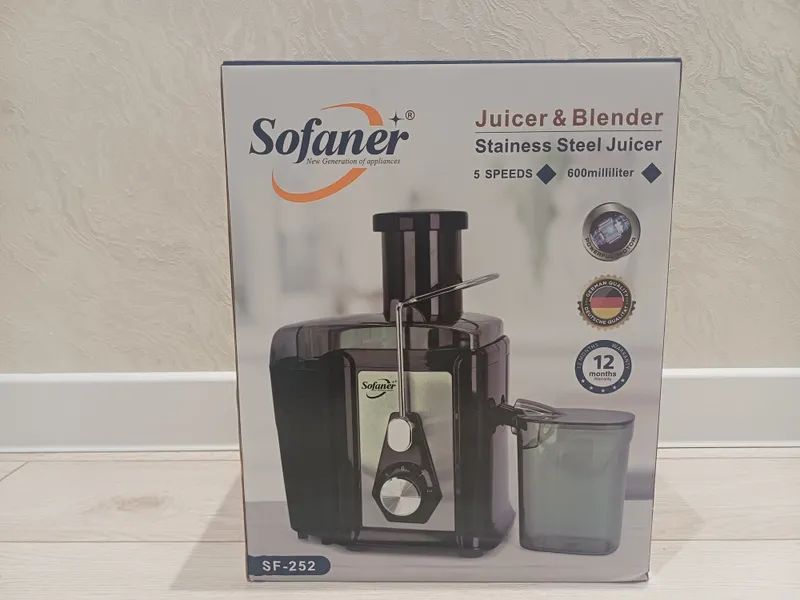 Соковыжималка-блендер Sofaner SF-252 — 300 000 сум Новая, в коробке. У 1 Соковыжималка-блендер Sofaner SF-252 — 300 000 сум Новая, в коробке. У 1