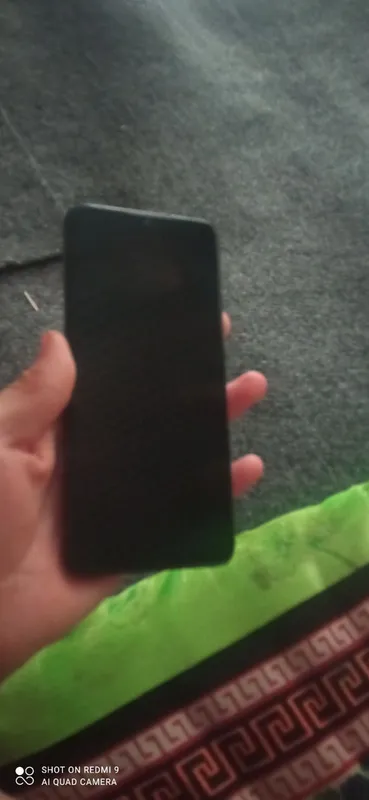 Tecno Spark 10 128GB narxi 5500ming 2
