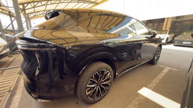 ZEEKR 7X perfomence AWD 705 km — фото 3