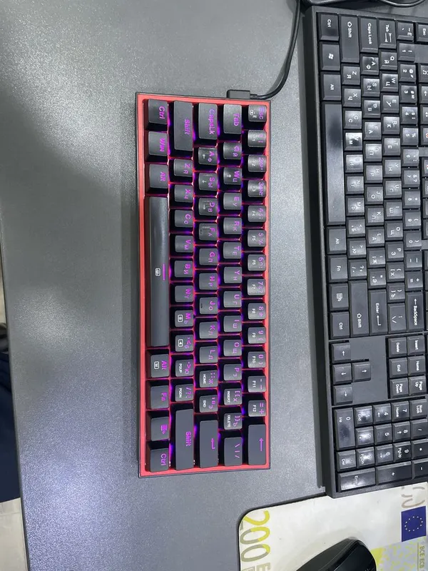 Sotaman Redragon FIZZ K617 RGB mexanik klaviaturani 1