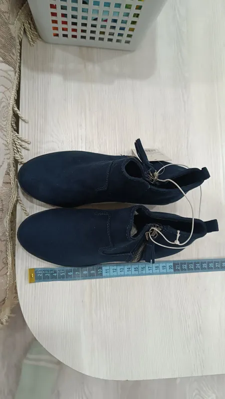 Продам детские полусапожки 31-32 размер 1