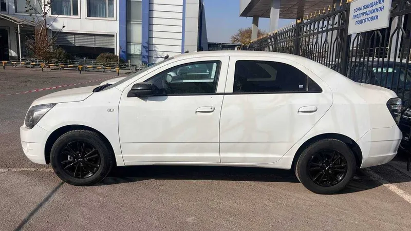 Chevrolet Cobalt Midnight в Кредит за один день на паспорт — фото 1