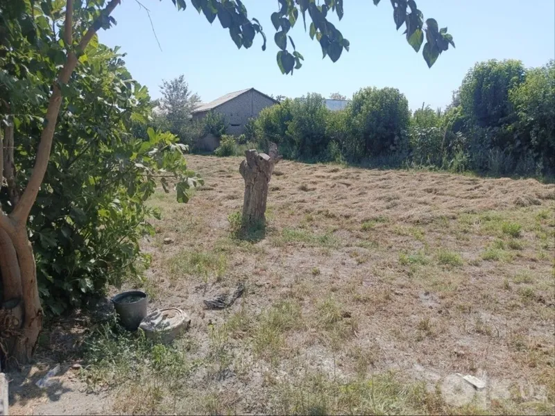Uchastka sotiladi, narxini yana kelishamiz. 1 Uchastka sotiladi, narxini yana kelishamiz. 1