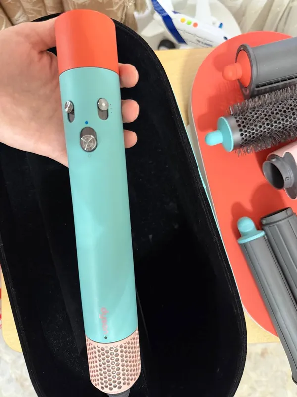 Мультистайлер Dyson HS08 Tiffany Edition. — фото 1