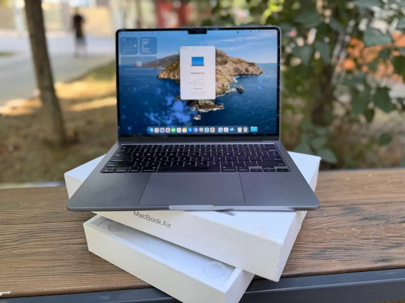 MacBook Air M2