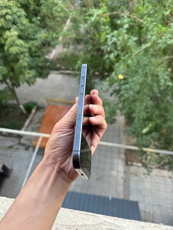 Iphone 15 pro 256 black 3