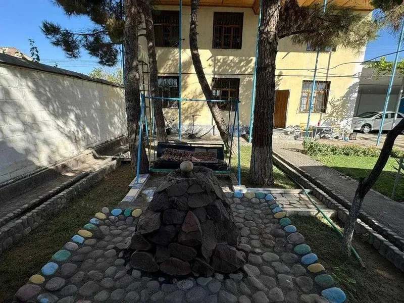 Dacha Sotiladi: 8 Sotix, 2 Qavatli Uy, Sauna va Basseyn — фото 1