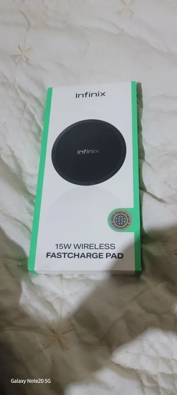 Infinix telefonini Charge Pad sotiladi yangi ishlatilmagan