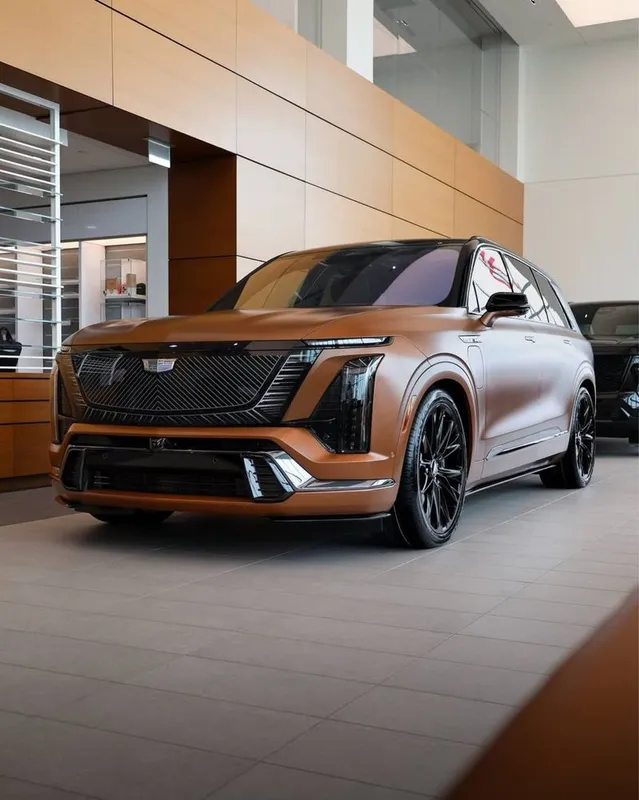 Cadillac Vistiq Platinum EV 2027 1 Cadillac Vistiq Platinum EV 2027 1