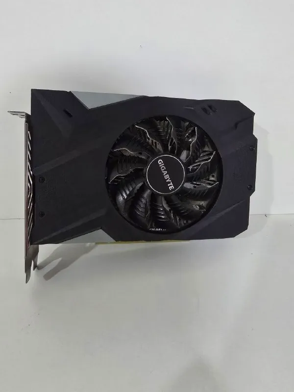 Ishlatilgan Gigabyte GTX 1650 4Gb videokartasi 3 Ishlatilgan Gigabyte GTX 1650 4Gb videokartasi 3