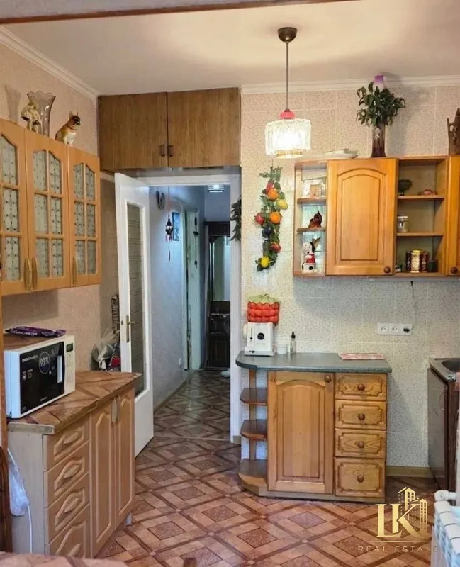 2 xonali kvartira sotiladi, 44 m², Yunusobod tumani 4