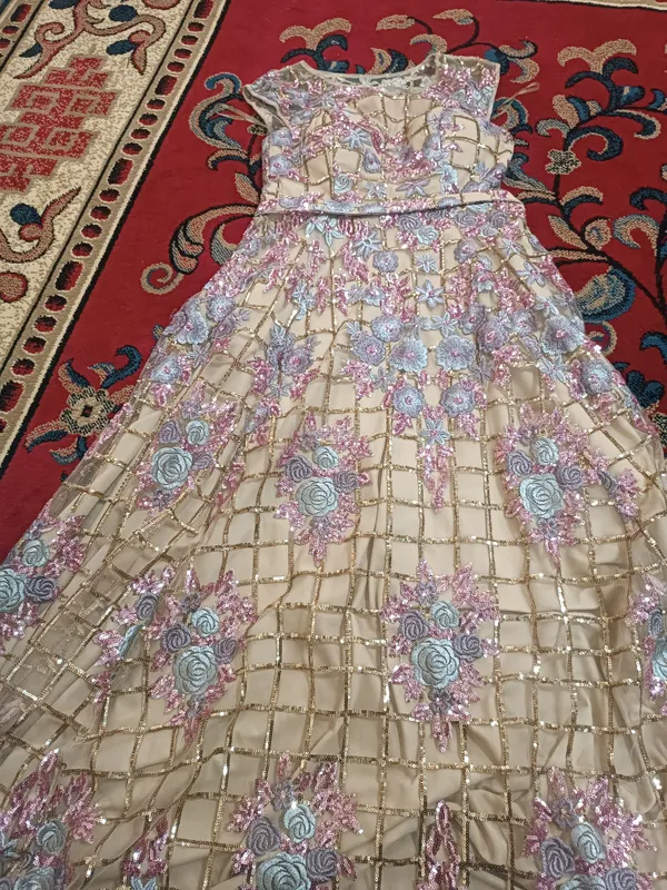 Vecherniy kuylak biserli 48-50razmer