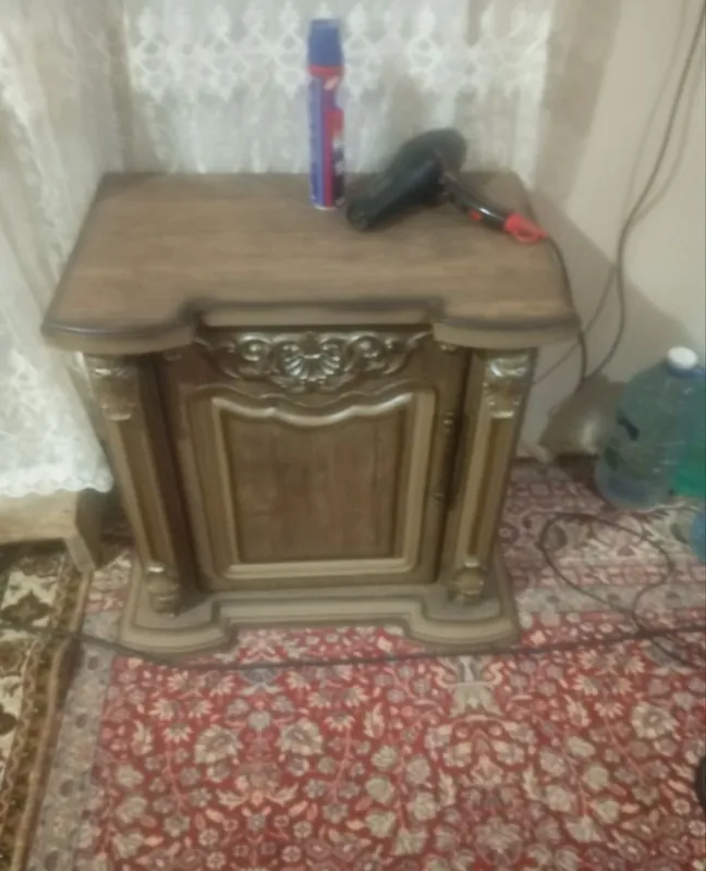 Срочно продаётся спальный гарнитур 3 Срочно продаётся спальный гарнитур 3