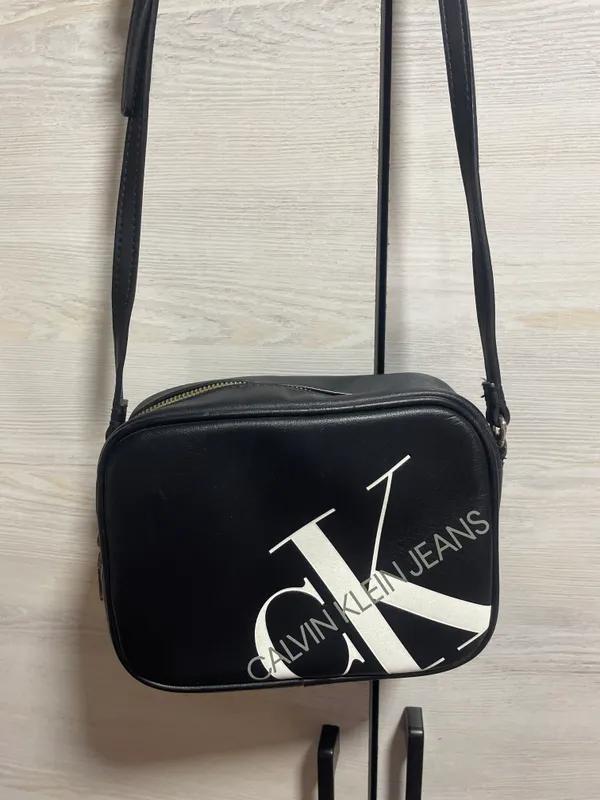 Боди кросс от CK jeans