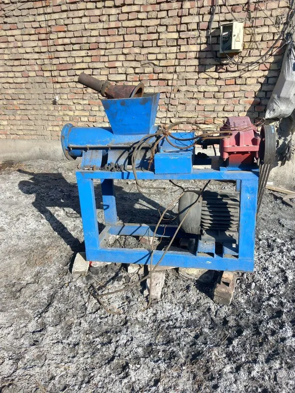 Koʻmir breket apparati 1