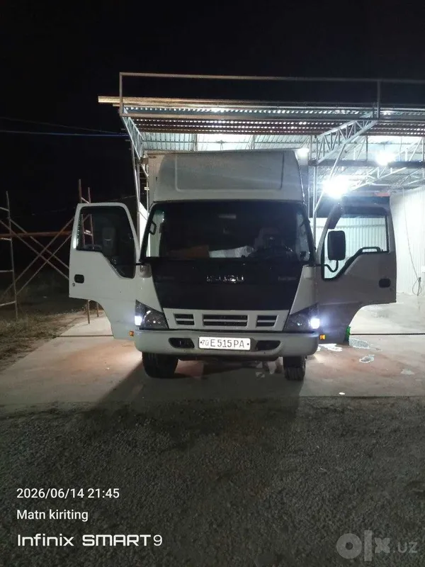 Isuzu NQR sotiladi 2011 2 Isuzu NQR sotiladi 2011 2