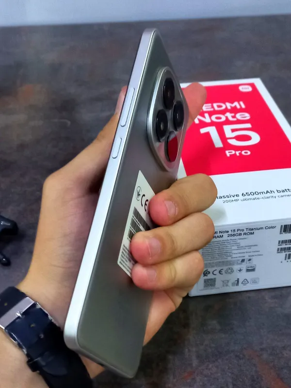 Redmi note 15 pro 256 GB kardak full 6 Redmi note 15 pro 256 GB kardak full 6