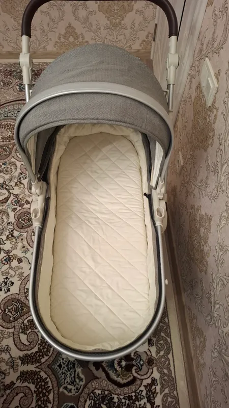 Коляска в хорошем состоянии 2