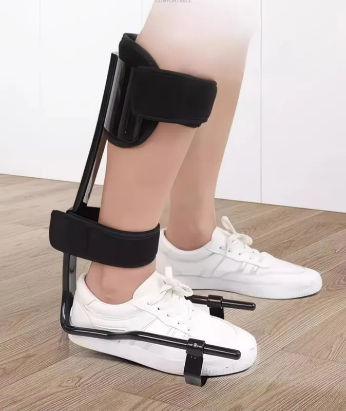Foot drop ортез при отвисающей стопе стоподержатель 1 Foot drop ортез при отвисающей стопе стоподержатель 1