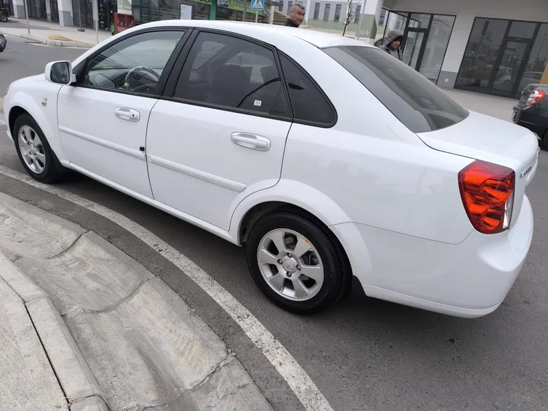 Gentra 2023 3-Pozitsiya Style Avtomat Xolati Ideal Kreditga 350$ bilan — фото 2