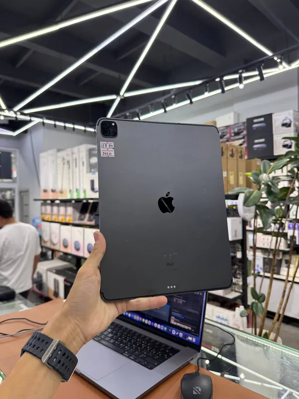 iPad Pro 12.9 2020 6 iPad Pro 12.9 2020 6