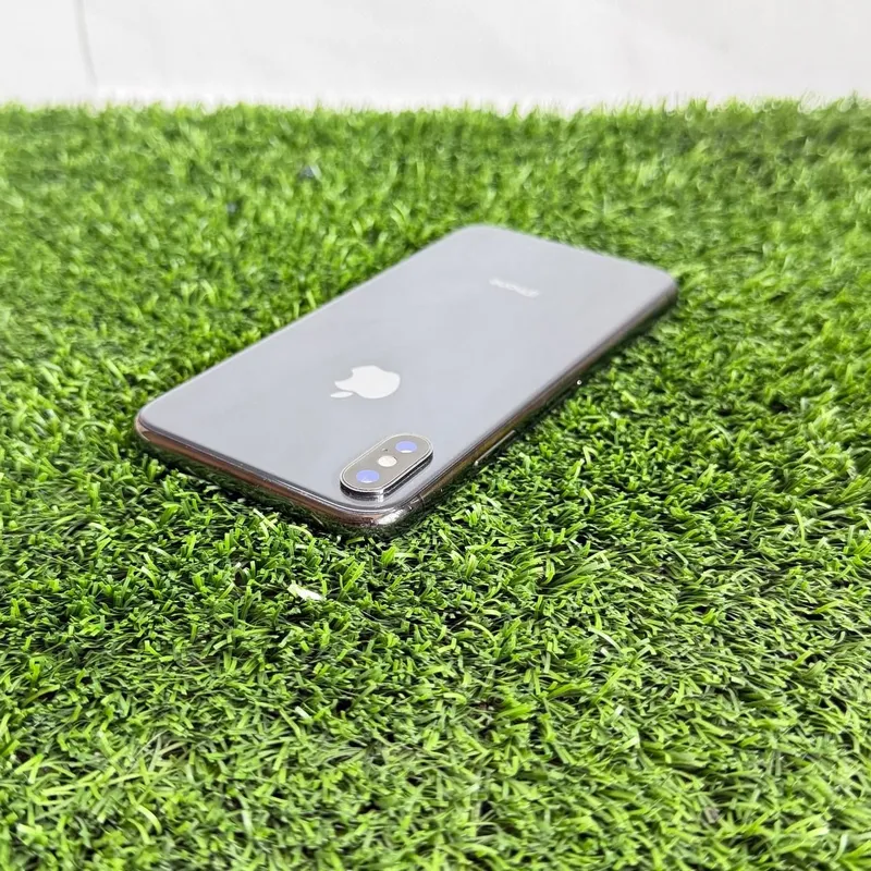 iPhone X LL/A srochni 2 iPhone X LL/A srochni 2