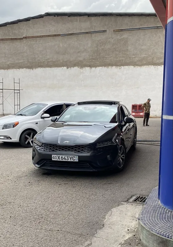 Sotiladi Kia K5 GDI