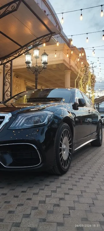Mercedes Benz s400