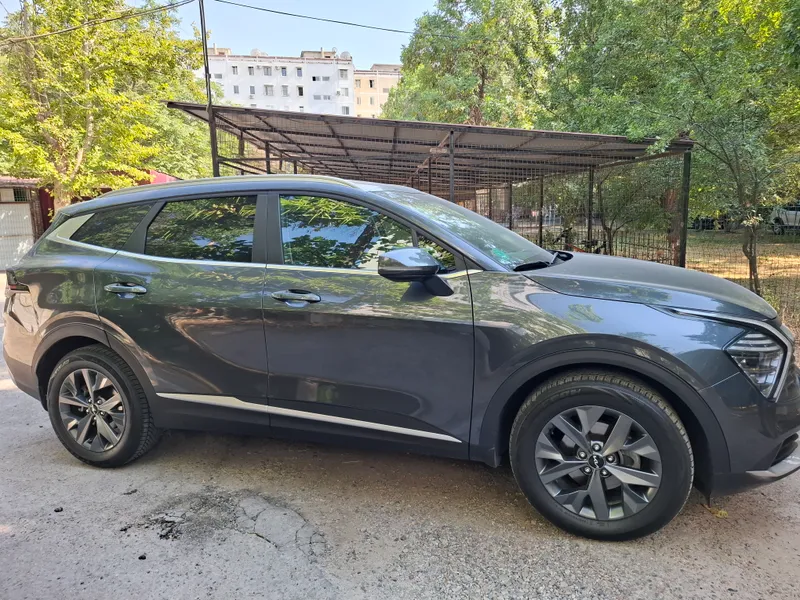 продаётся автомобиль Киа Спортейдж 2023 года 2