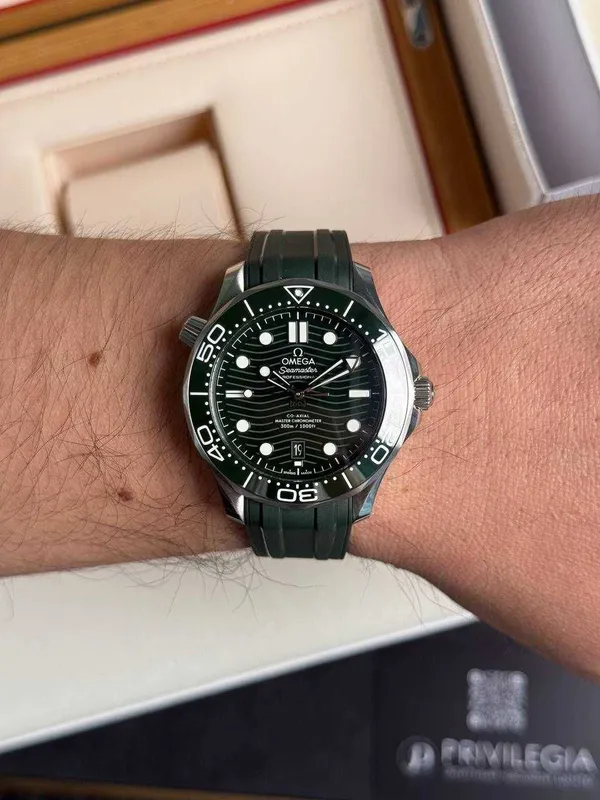 NEW Omega Seamaster Diver 300M Master Co-Axial 42 кауч зел — фото 1