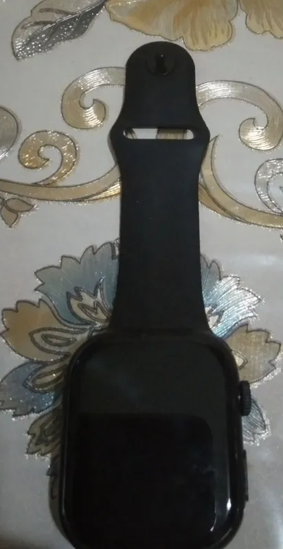 Сенсорные смарт-часы в дизайне Apple Watch