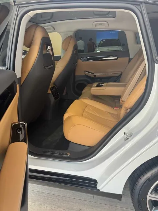 LEAPMOTOR C01 PREMIUM 650 naxt va xalol nasiya 3