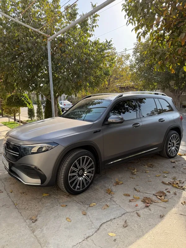 Mercedes EQB 350 full состояние отличное — фото 1