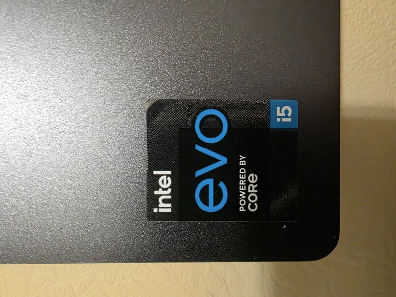 Ноутбук Lenovo yoga — фото 2 Ноутбук Lenovo yoga — фото 2