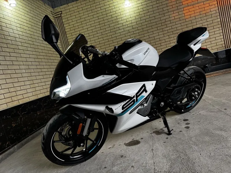 Продам CF Moto 2025 года пробег 2200 км — фото 7