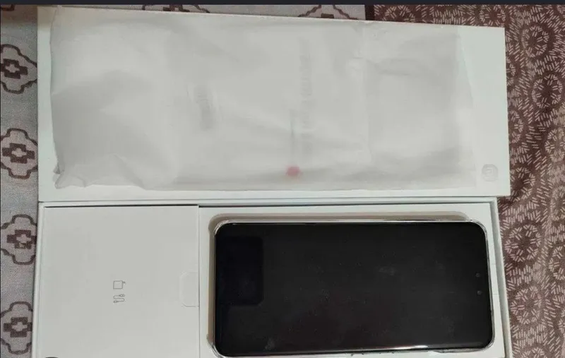 Xiaomi civi 5 pro sotiladi 12+12/264 Gb holati ideal ishlashi a'lo 5 Xiaomi civi 5 pro sotiladi 12+12/264 Gb holati ideal ishlashi a'lo 5