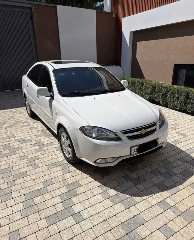 Chevrolet Jentra 2 Chevrolet Jentra 2