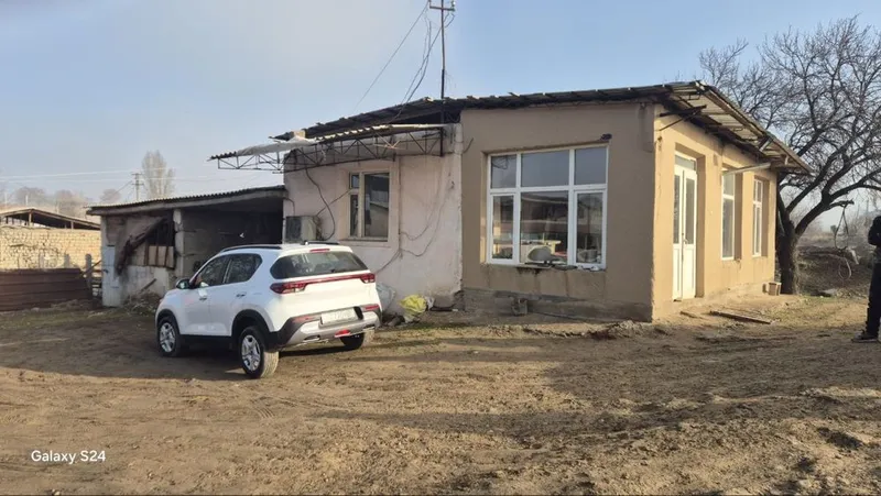 66,5 соток с кадастром в Кибрае — под производство или застройку — фото 2
