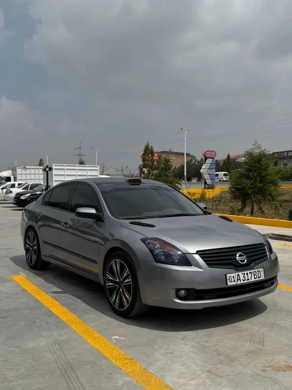 NISSAN ALTIMA Sotiladi yoki obmen! Xolati ideal, full navarod! 2 NISSAN ALTIMA Sotiladi yoki obmen! Xolati ideal, full navarod! 2