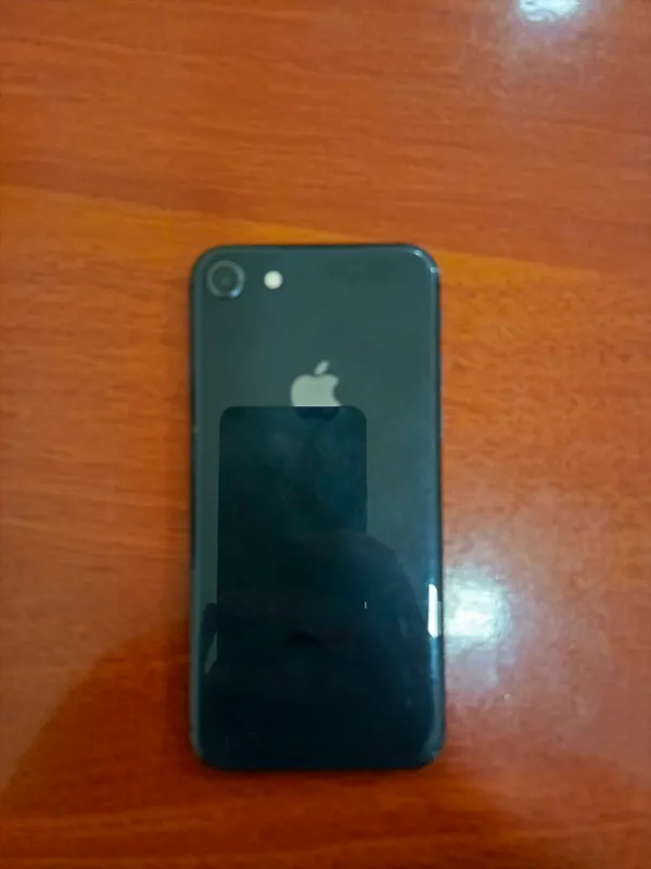 iPhone 8 sotiladi — фото 2