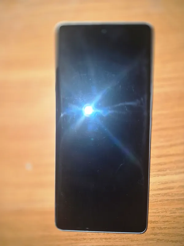 Vivo 40 1