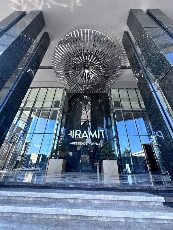Piramit Tower Продается Нежилое Помещение 92 м2 коробка Яккасарай 3