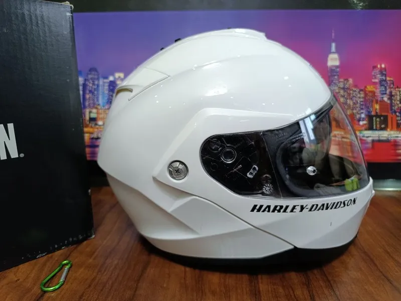 Мото шлем от легендарного бренда HARLEY DAVIDSON H 24 5 Мото шлем от легендарного бренда HARLEY DAVIDSON H 24 5