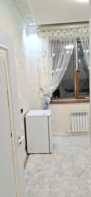 Navoiy narpay yo'lida 2 xonali uy ijaraga beriladi 2